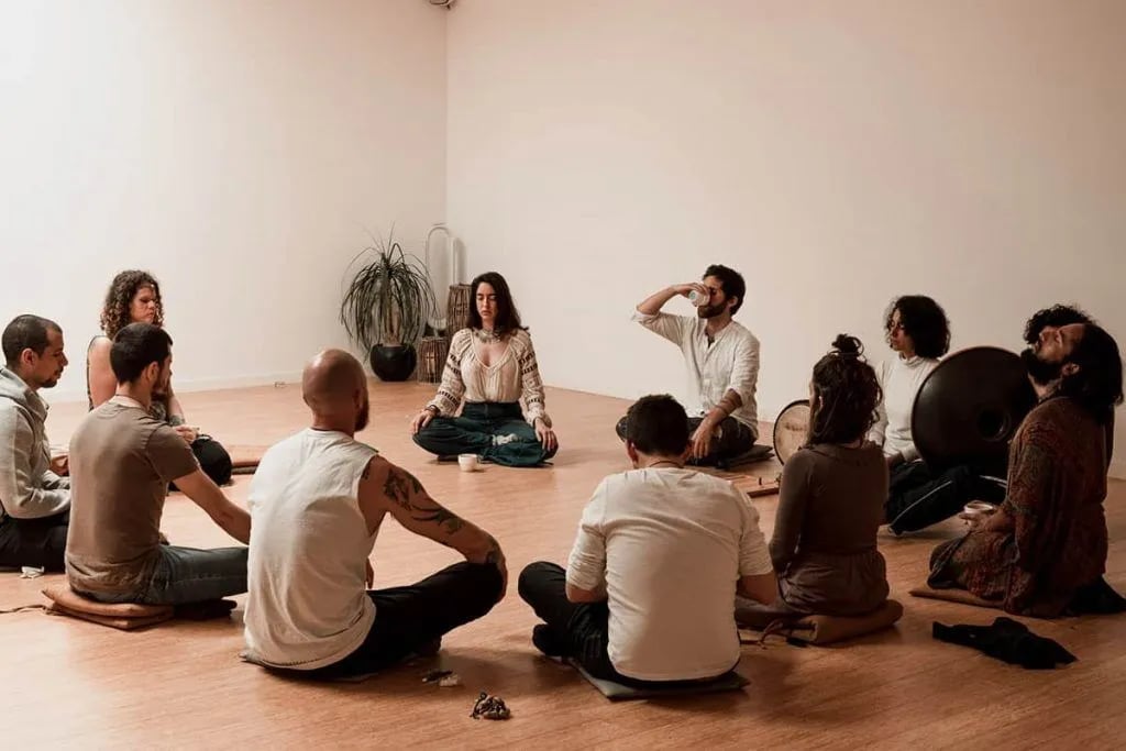 Therapeutische ceremonie met magische paddenstoelen in Barcelona, Spanje