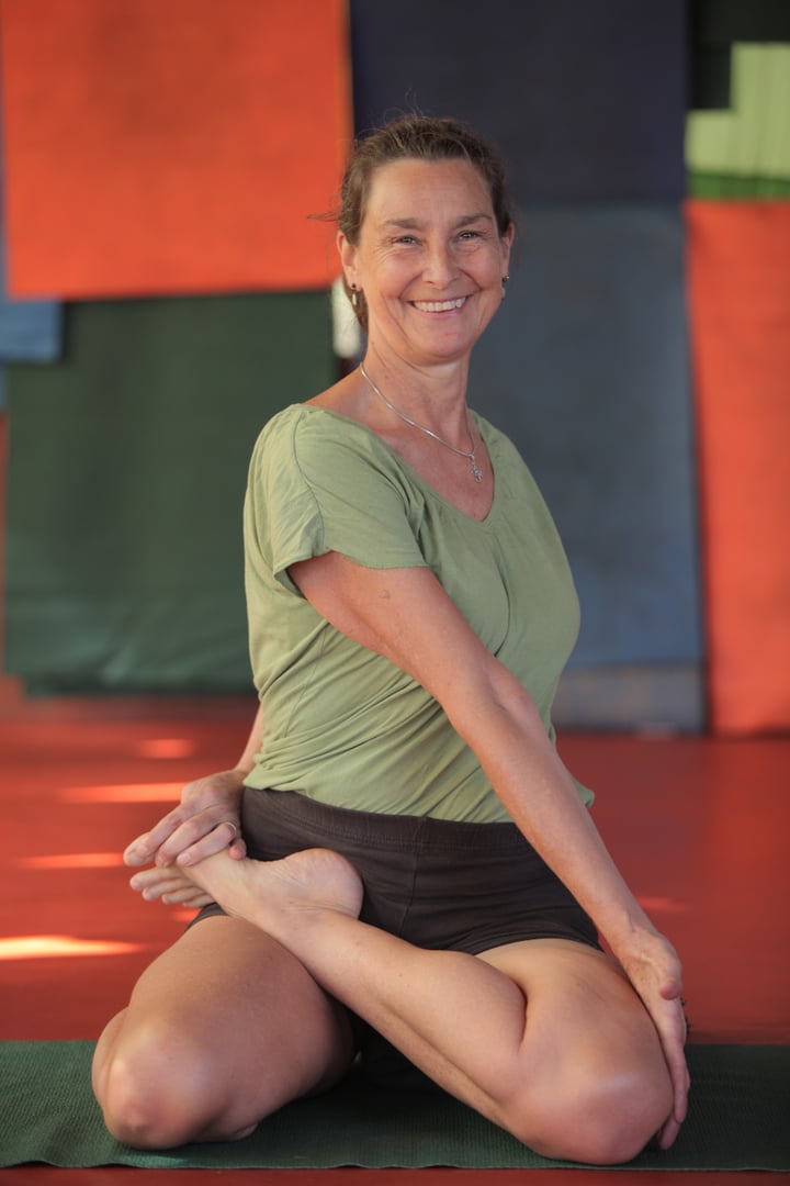 Iyengar-yogavakantie op Kreta, Griekenland, met Victoria Bridges