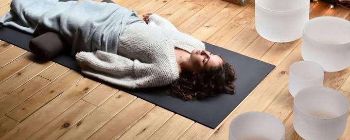 Herfstequinox Yin + Klankschalenklankbad | Nectar Yoga