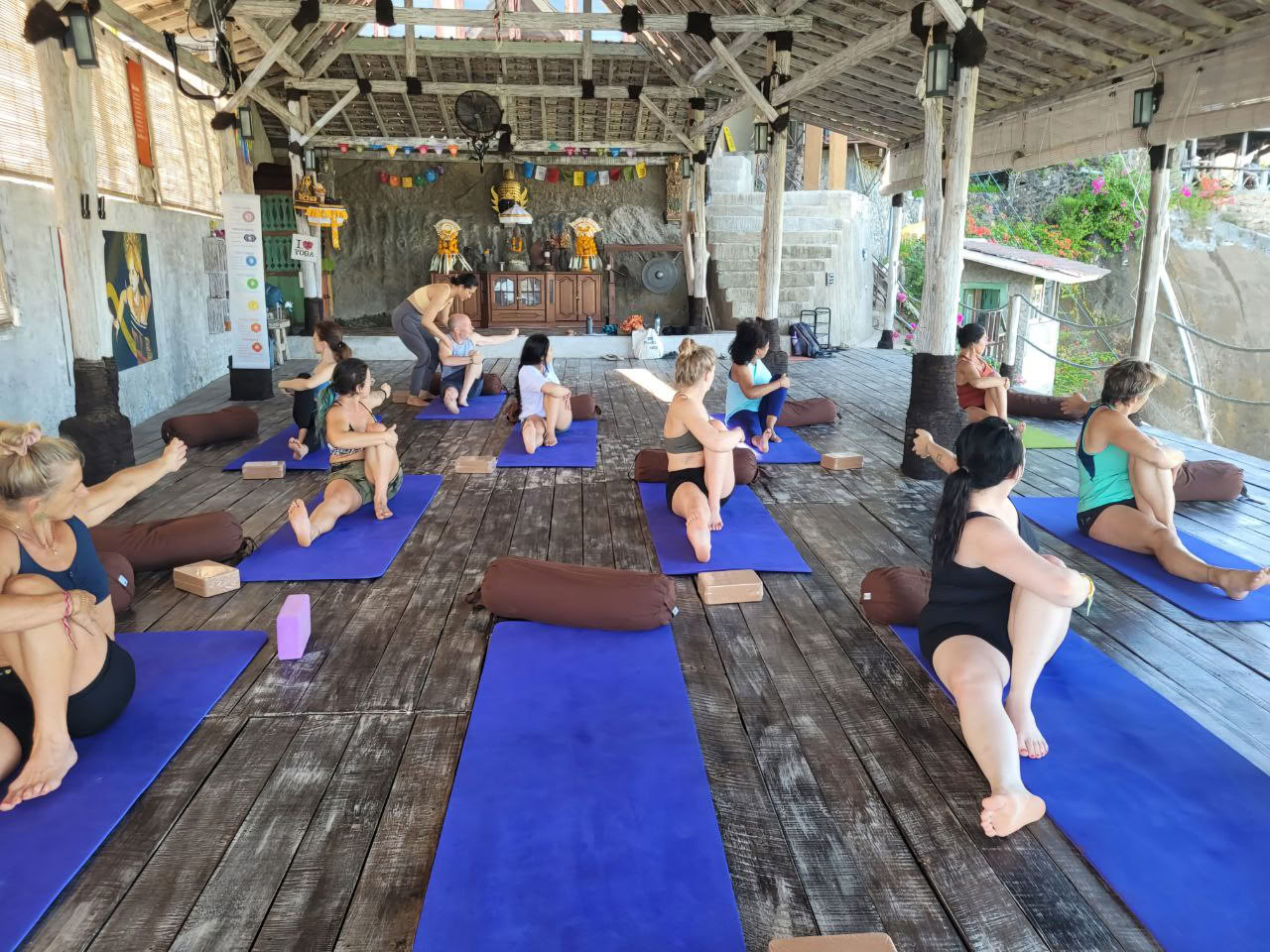 Herstellende yoga in Lovina