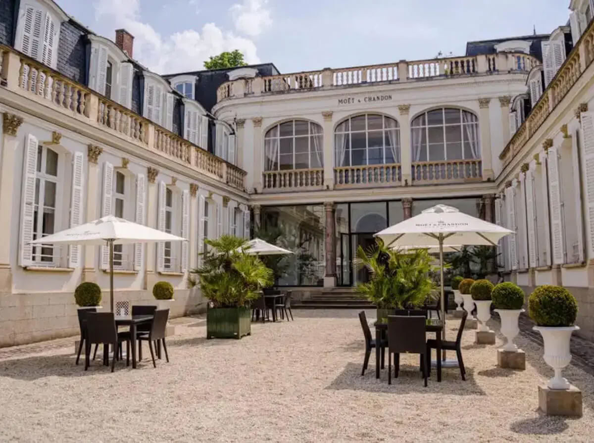 Champagne & Soul: Yoga- en Champagne-retraite voor Vrouwen (Reims, Frankrijk)