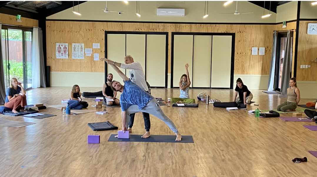 Yoga-lerarenopleiding niveau 2 (RYT-300) – deel 1
