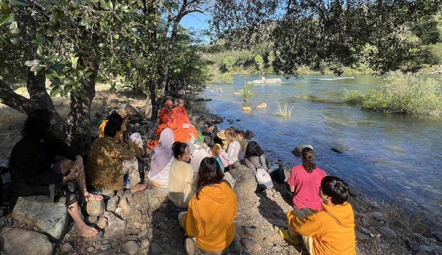 Ashram Heilige Tour – Introductie tot Sivananda-yoga