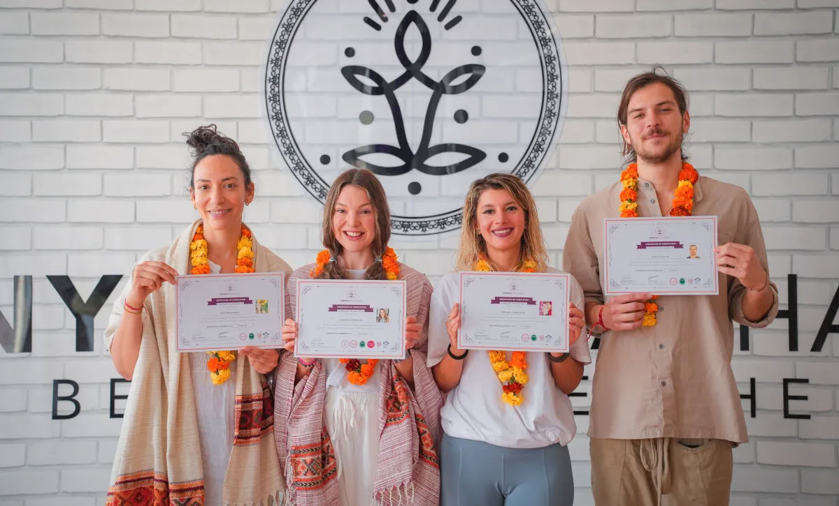 200-uurs yogadocentenopleiding in Rishikesh