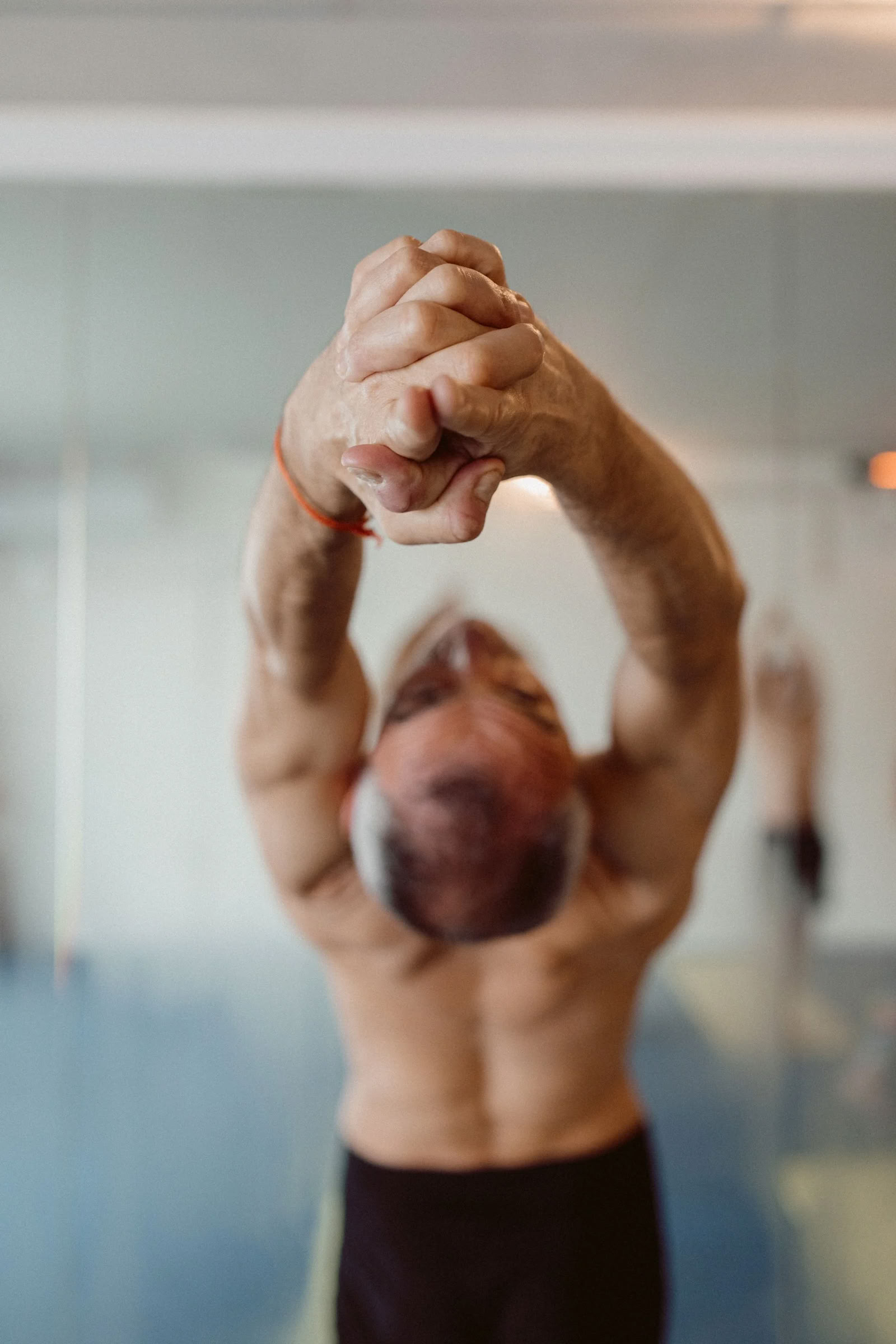 Yoga-lerarenopleiding 2026 – Afsluiting in de herfst