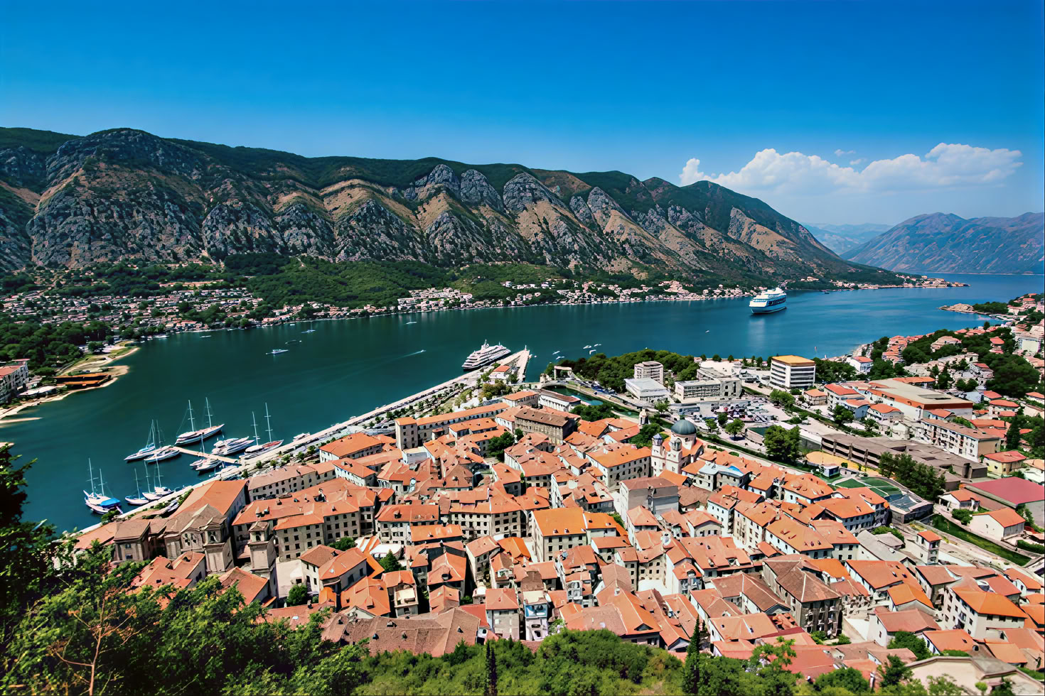 Privérondleiding door het klooster in Montenegro