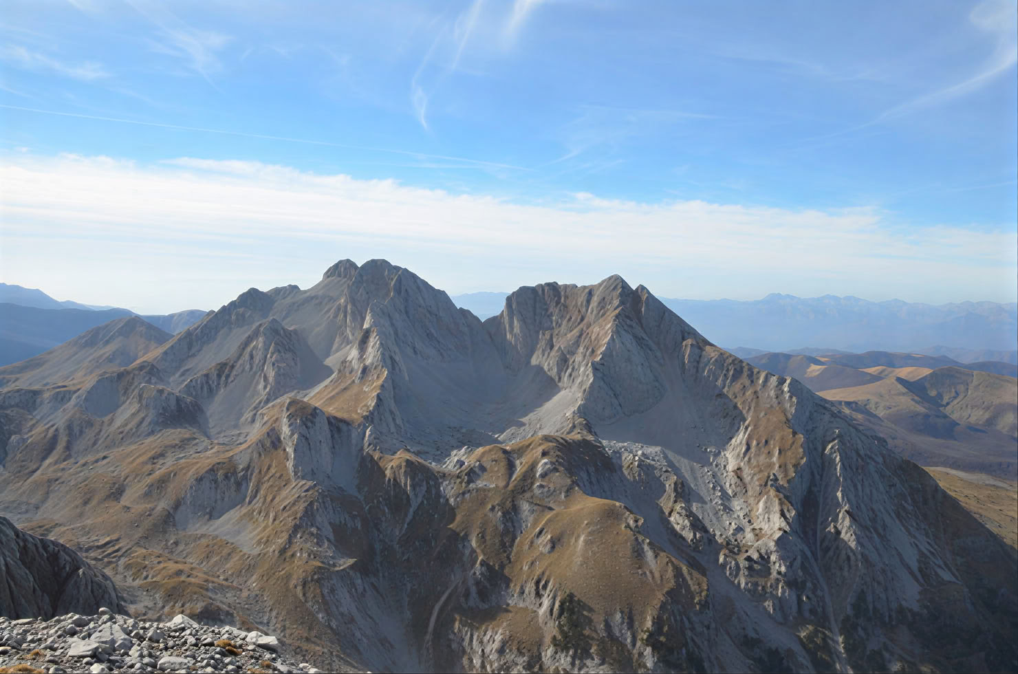 Wandeltocht Hum Orahovski en Grlo Sokolovo