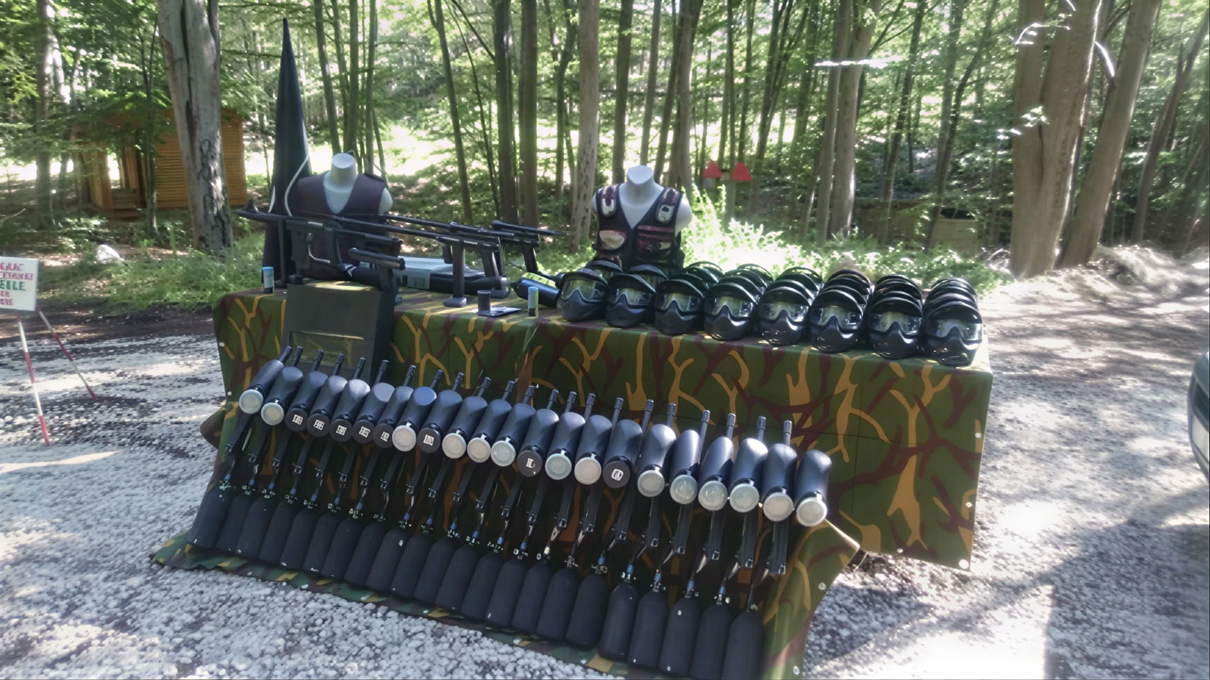 Paintball en rondleiding door het mausoleum van Njegoš