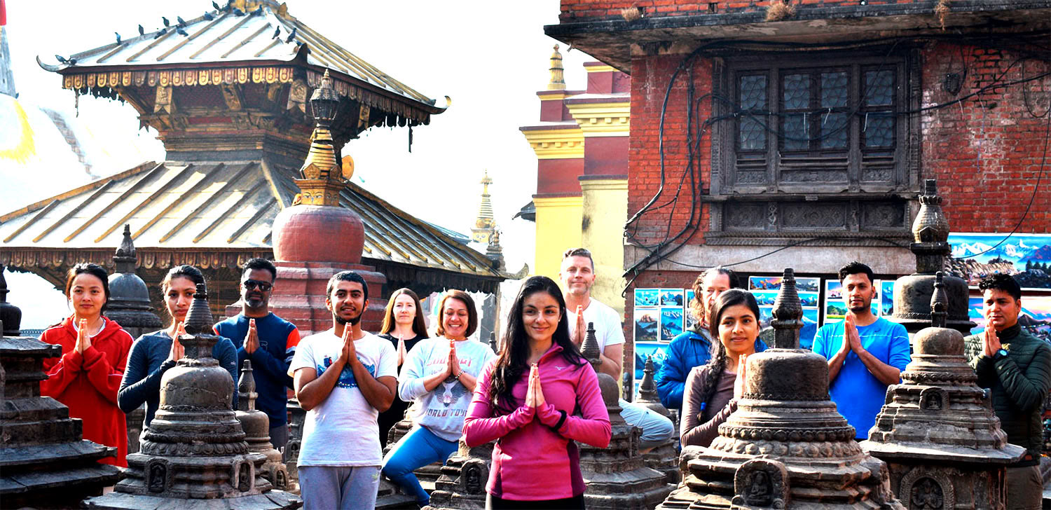 200-uurs yogadocentenopleiding in Nepal - 22 dagen - 01 jan - 22 jan 2027