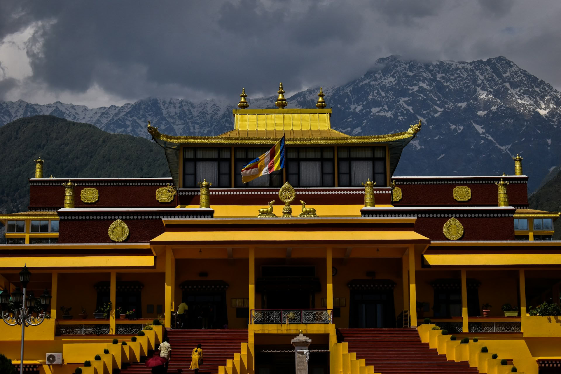Heilige heuvels naar gouden horizonnen: Dharamshala, Dalhousie en Amritsar-route