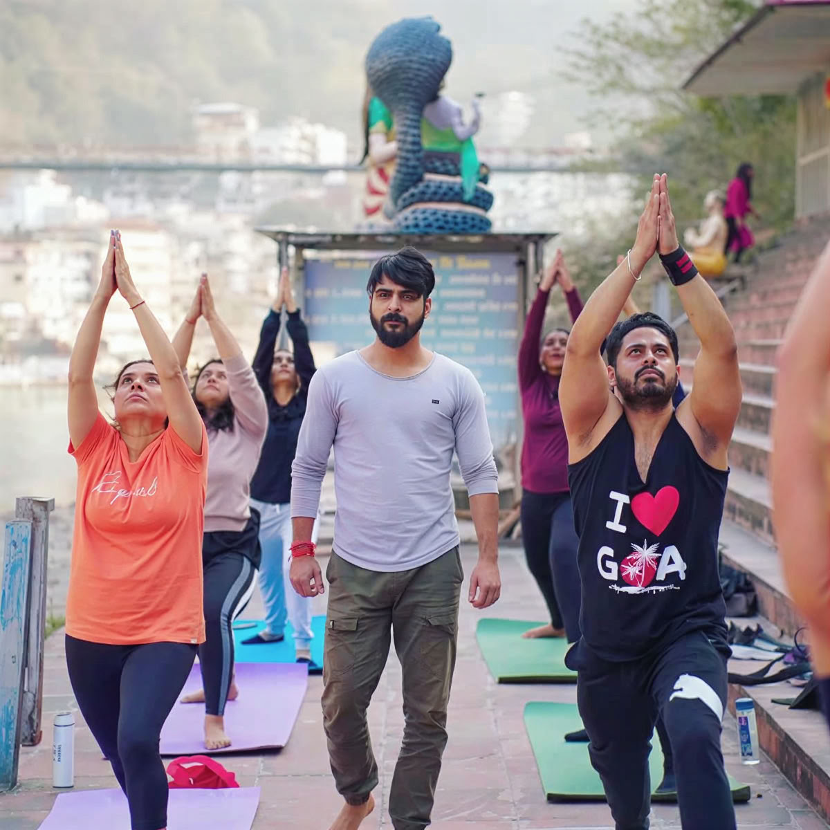 300 uur yogadocentenopleiding Rishikesh – 01 mei – 27 mei 2026