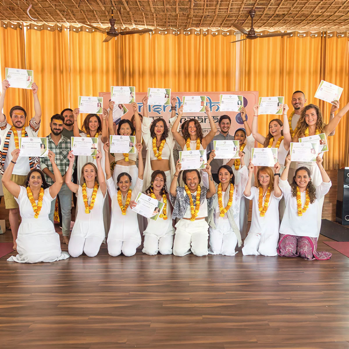 Prenatale yogadocentenopleiding