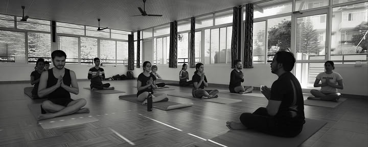 300 uur traditionele yogadocentenopleiding