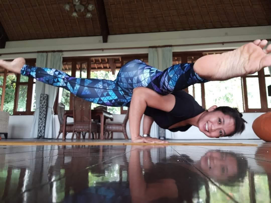 Beginnersopleiding tot yogadocent van 100 uur – 1 t/m 10 november 2026