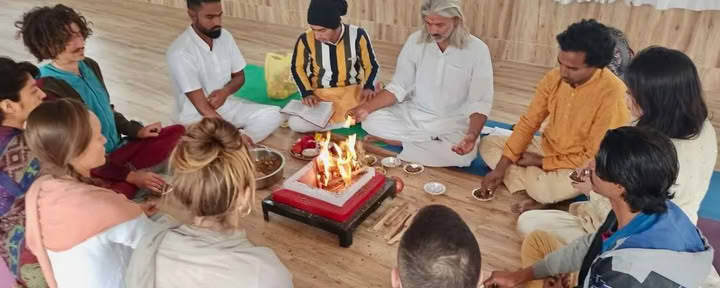 Yoga-retraite in Rishikesh, India