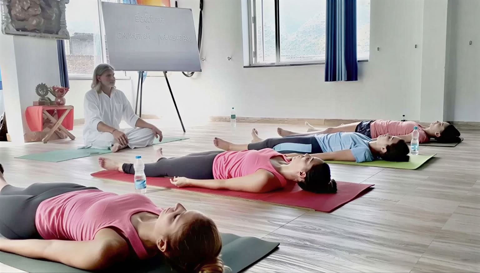 Yoga-therapie training retraite in Rishikesh – 21 dagen