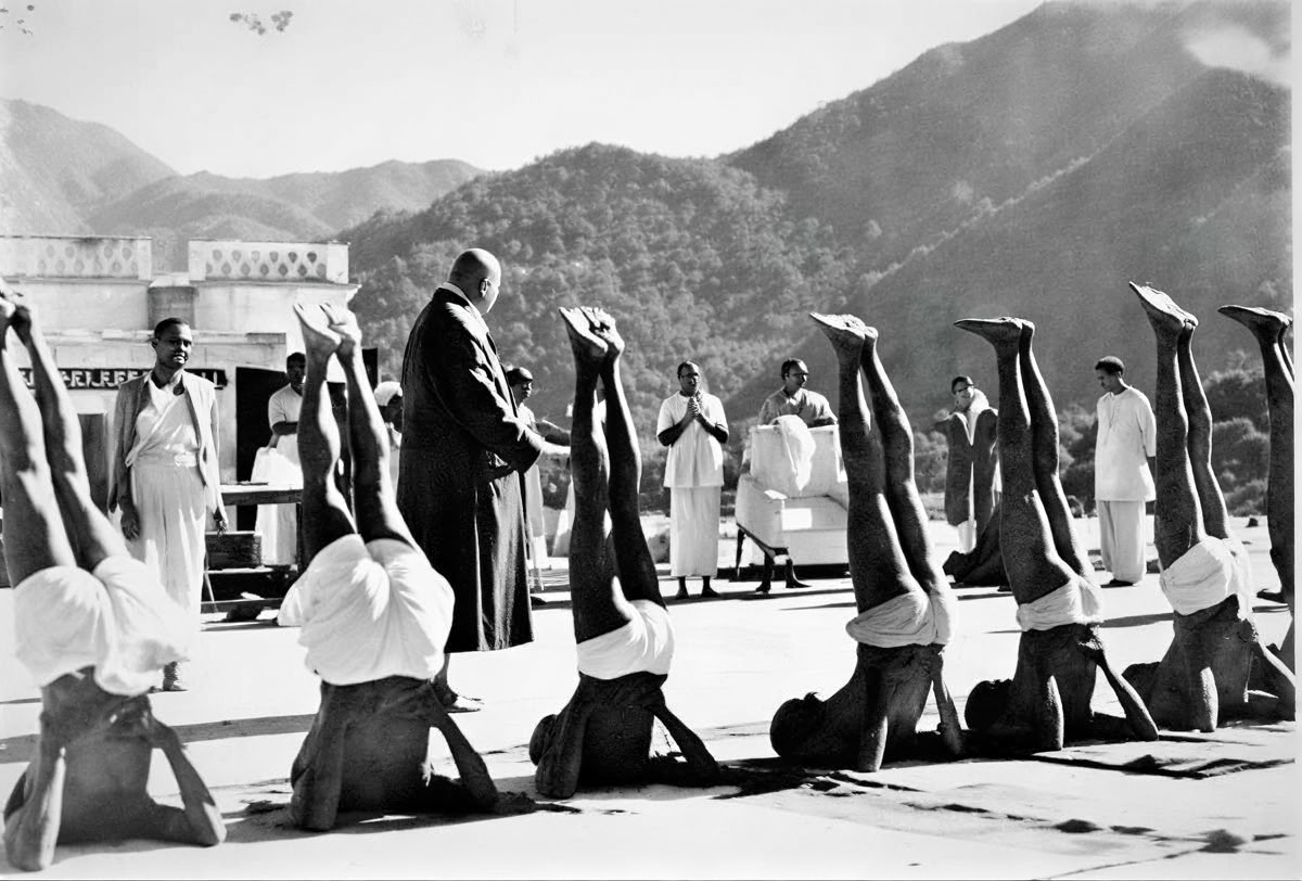 Yoga-therapie training retraite in Rishikesh – 21 dagen
