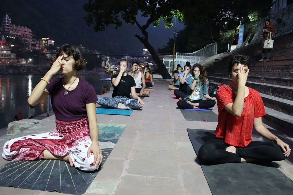 500 uur hatha-yogadocentenopleiding – 01 sep – 19 okt