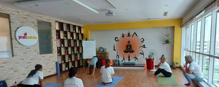 RYT 500 Pratimoksha Lerarenopleiding