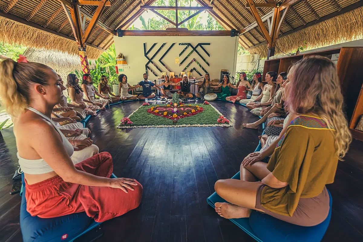 50-uurs yogadocentenopleiding