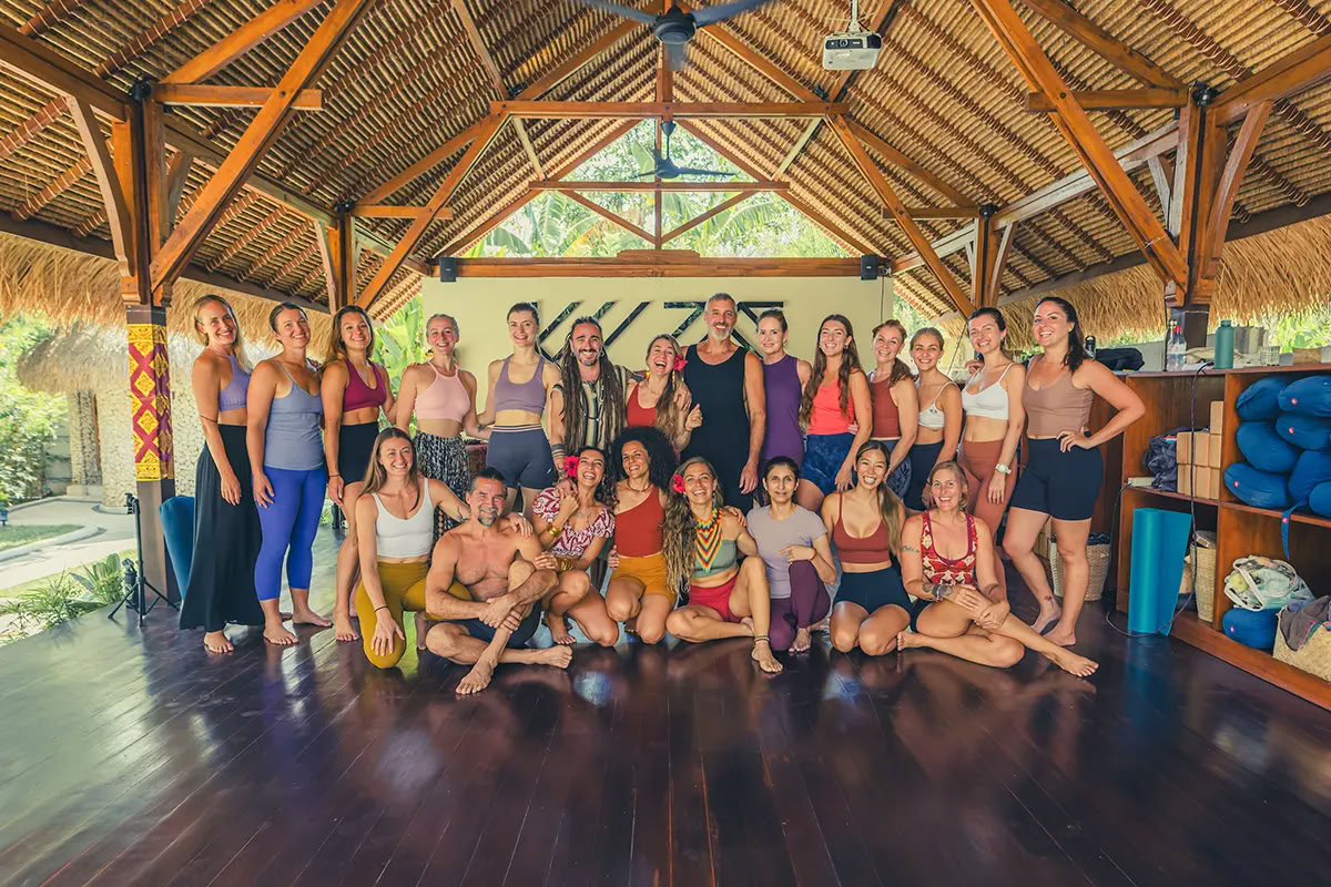 Lucidflow 100 uur van 300 uur YTT - Yoga Docentenopleiding Bali