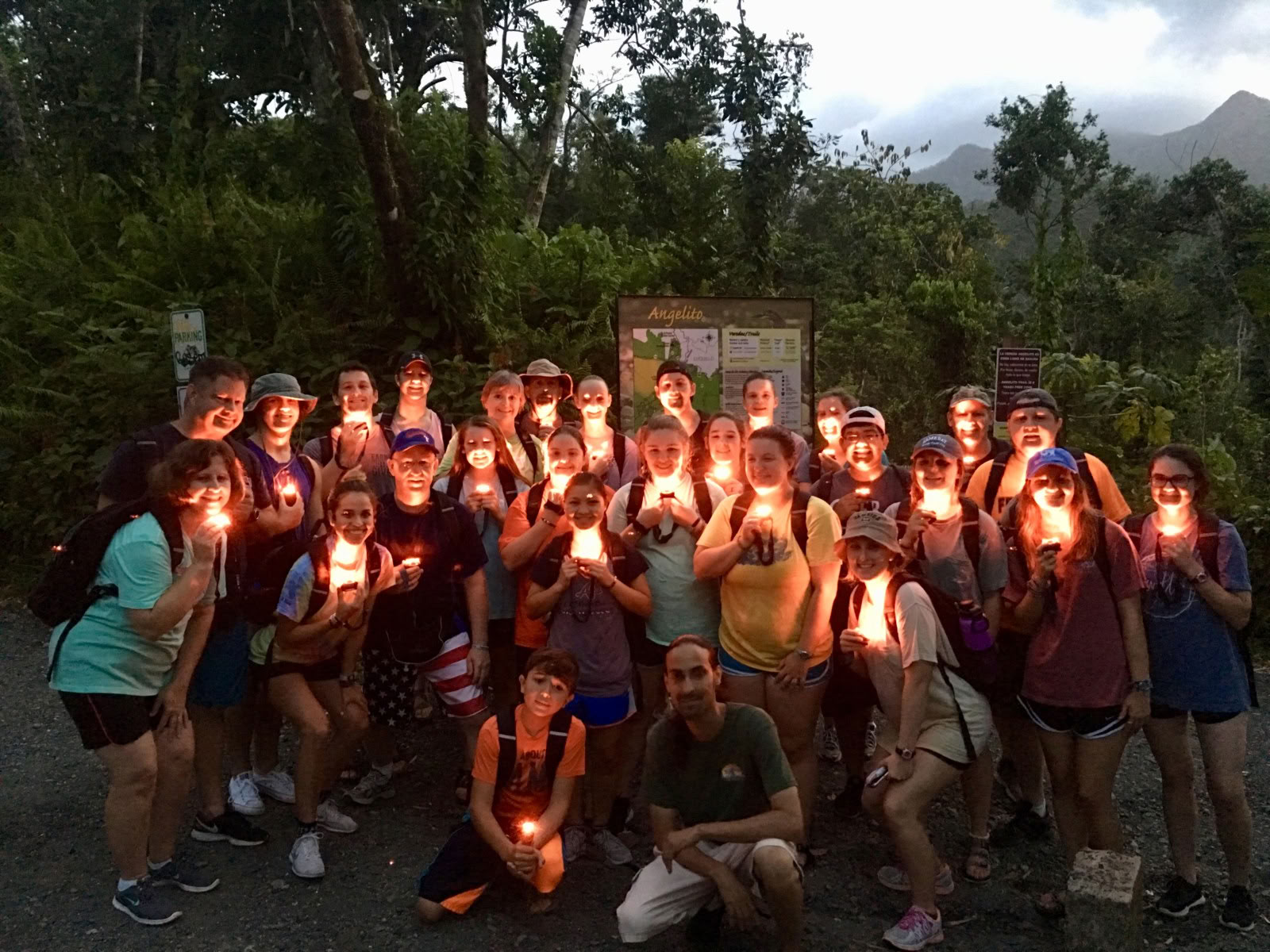 Nachtwandeling door het regenwoud van El Yunque