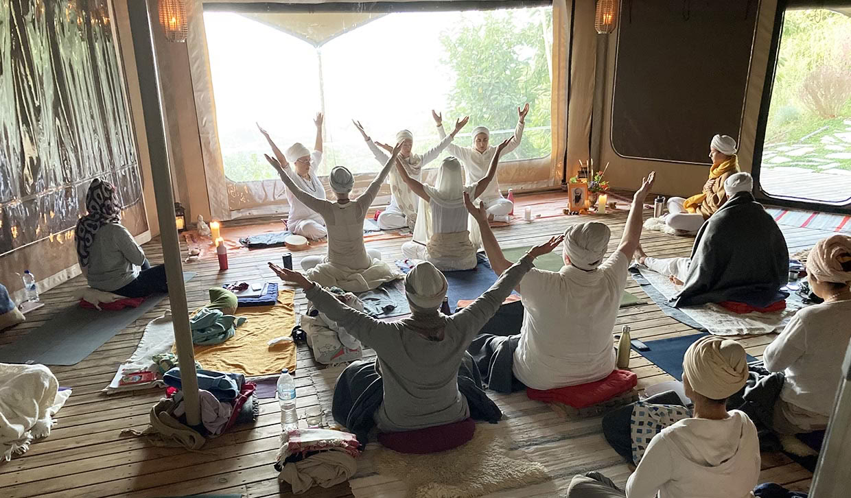 Sungalaa Kundalini-yogadocentenopleiding: Authentieke relaties