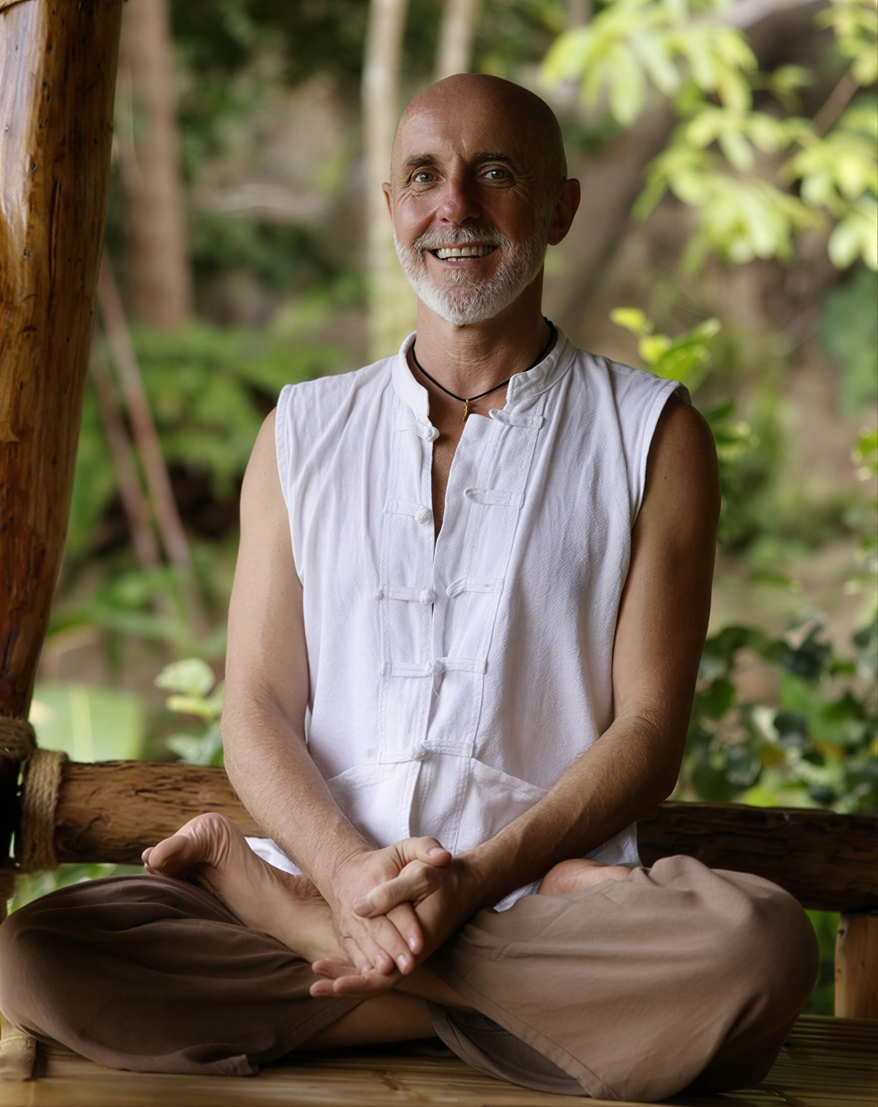 200-/300-uurs hybride yogadocentenopleiding – 16 okt. – 25 okt. 2026