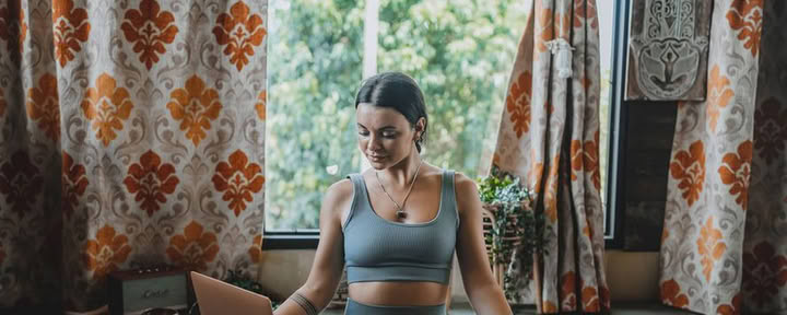 200-uurs/300-uurs hybride yogadocentenopleiding – 26 nov. – 9 dec. 2026