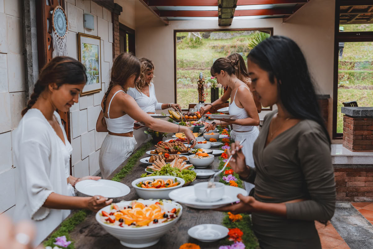 300-uurs yogadocentenopleiding – 24 aug. – 19 sep. 2026