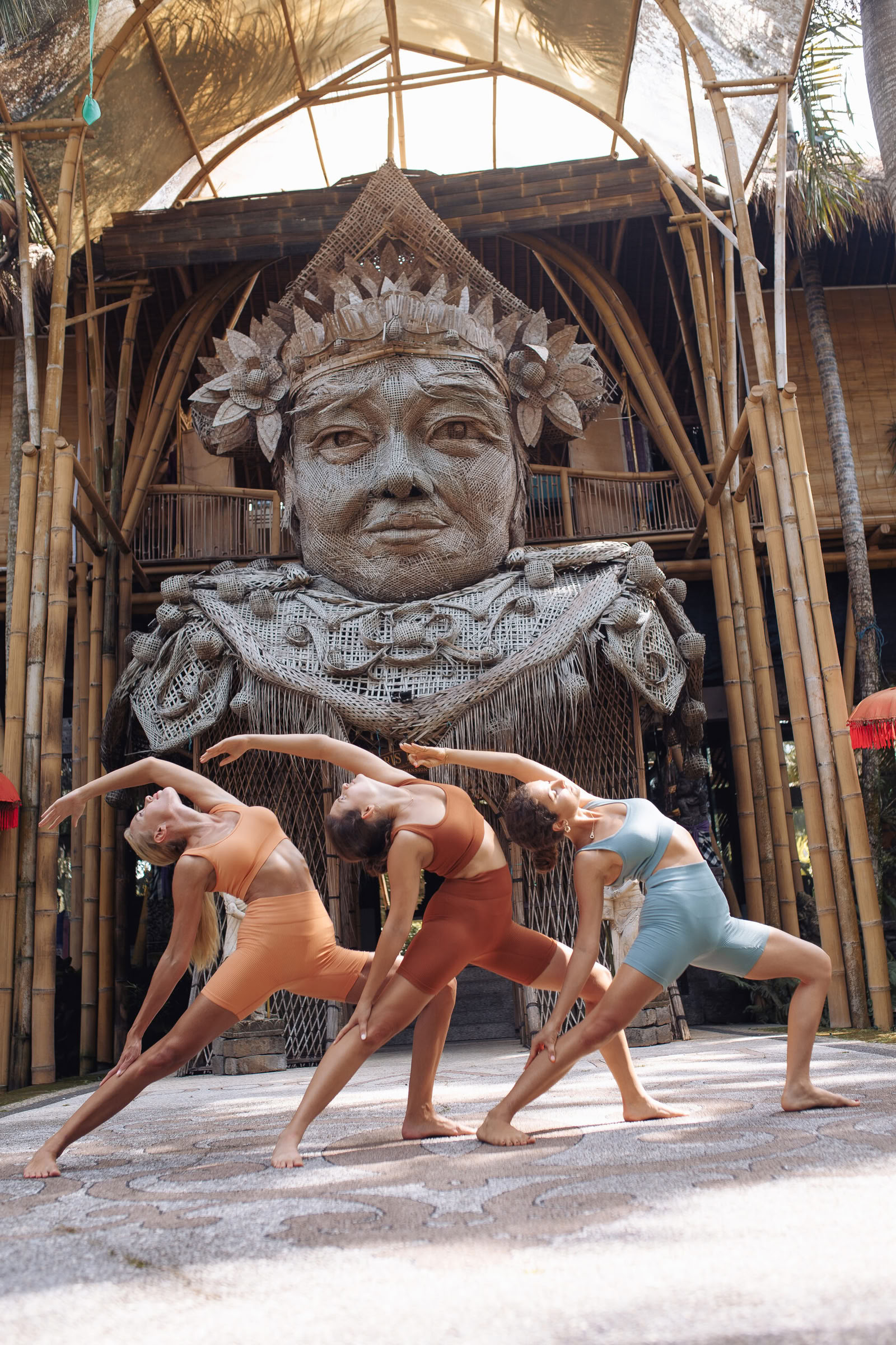 300-uurs yogadocentenopleiding – 24 aug. – 19 sep. 2026