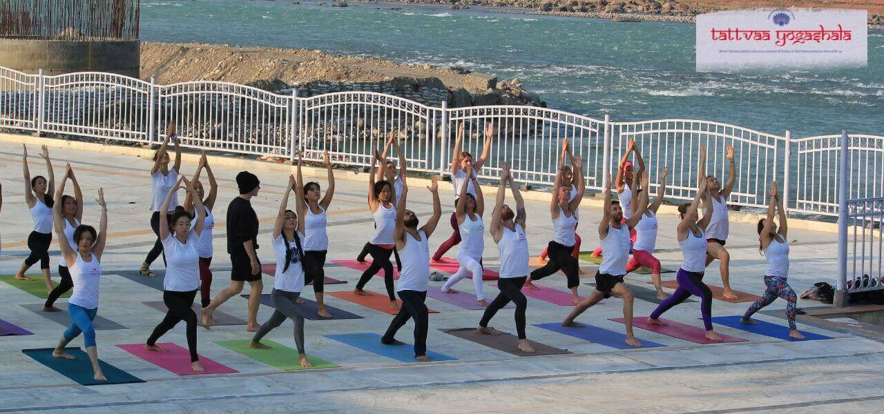 500-uurs yogadocentenopleiding Rishikesh
