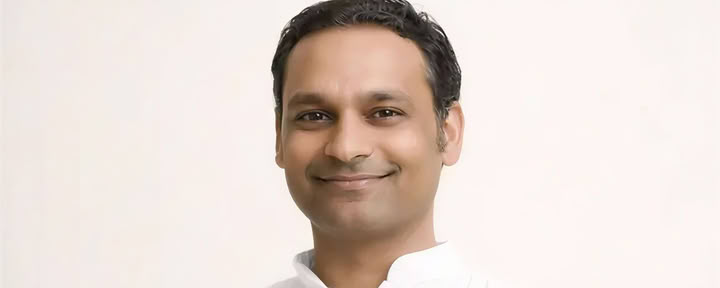 200-uurs Ashtanga-yoga TTC