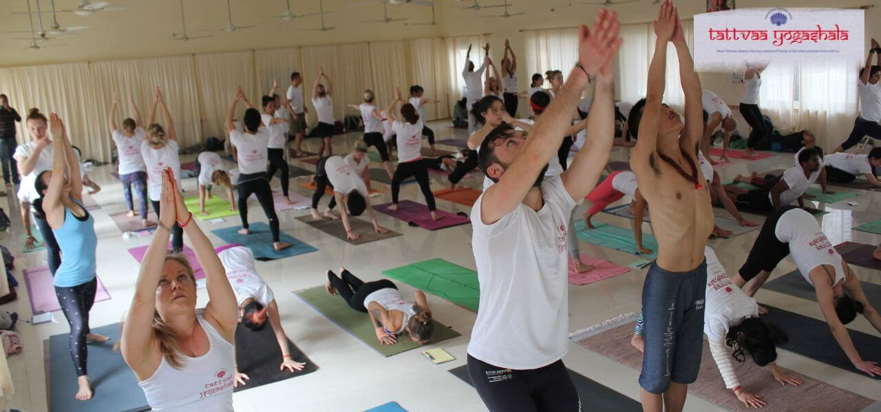 200 uur yoga TTC Bali