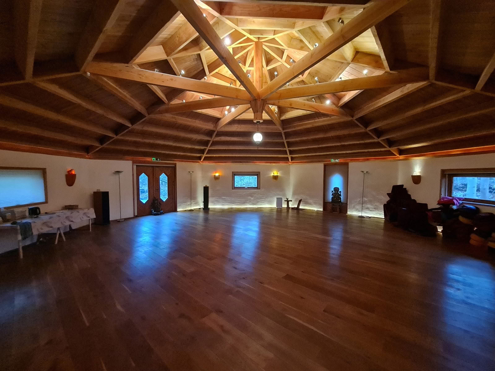 Dubbele ceremonie, 6-daagse retraite