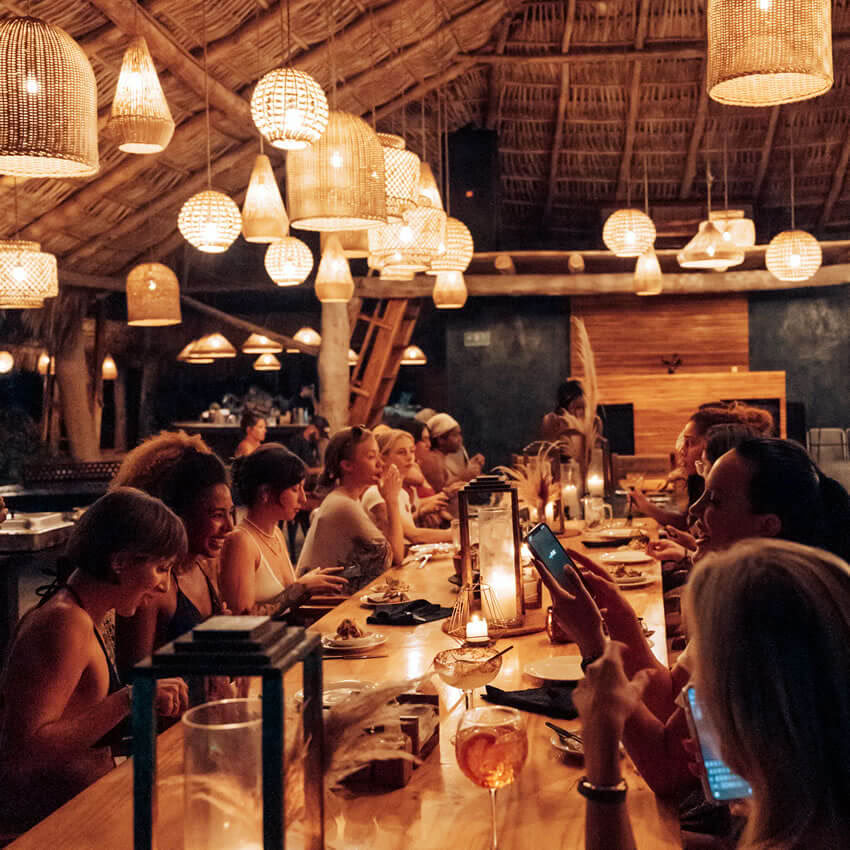 El Salvador • N.t.b. – The Phoenix Retreat