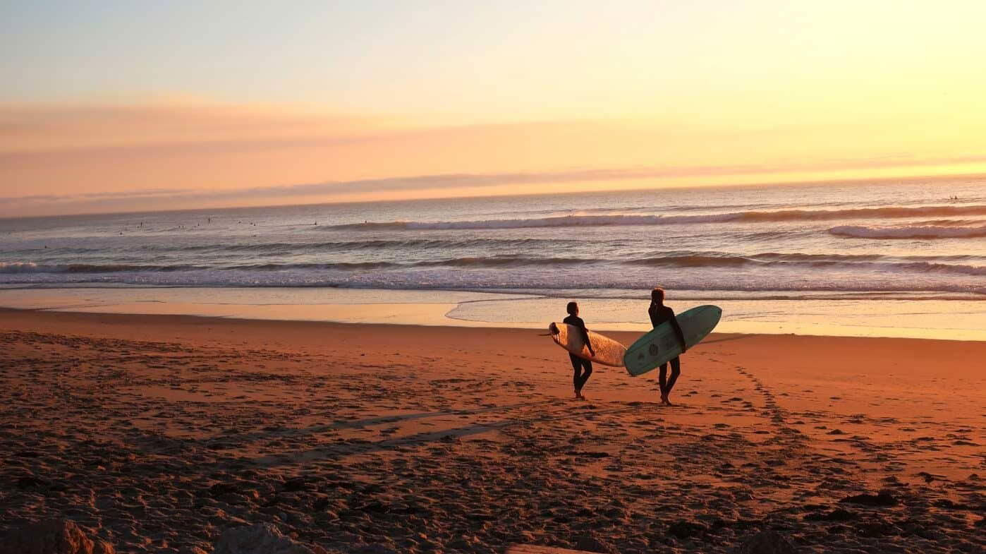 Salty Retreats: Surfen, Zweten en Flowen in Costa Rica