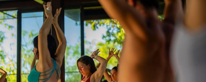 Yogaretraite met Sylvia De Marco & Kano Mai