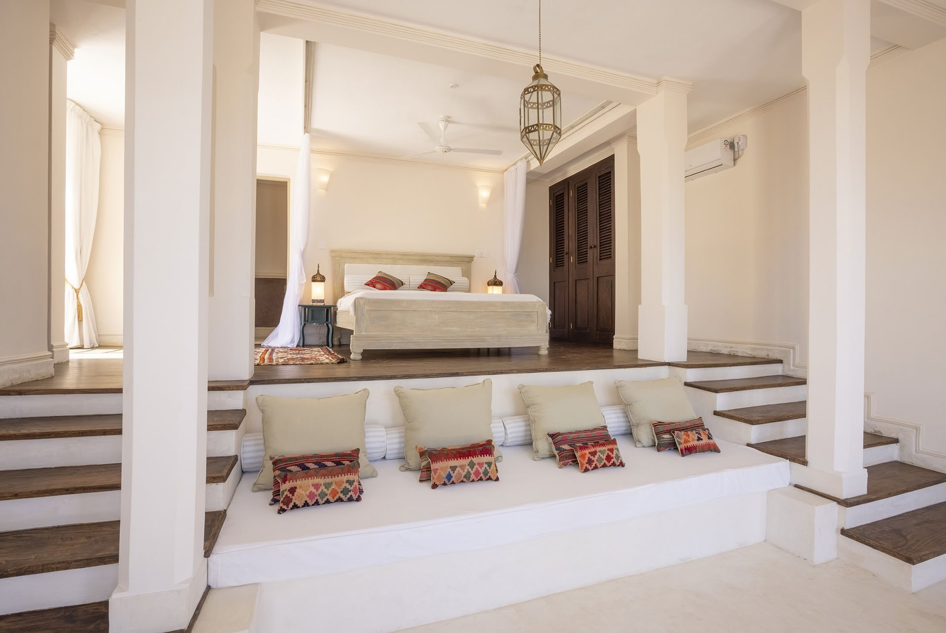 Keniaanse yoga- en safariretreatkamers