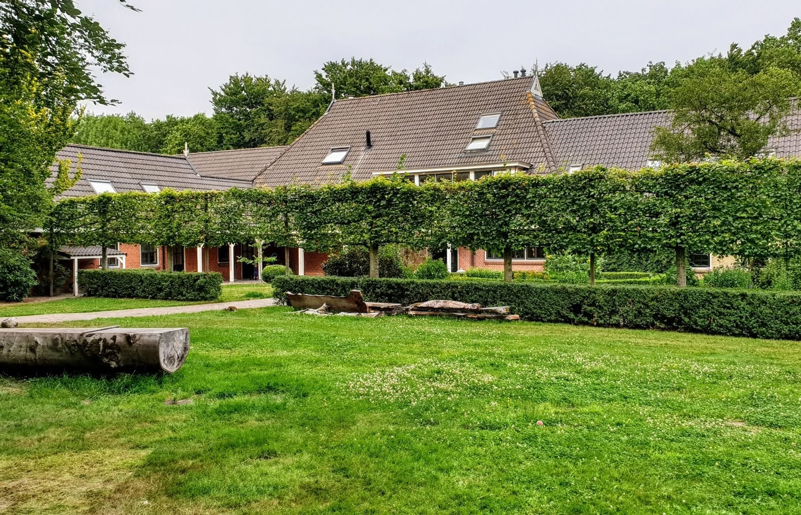 De Gouden Weg - Hoofdstuk Eén