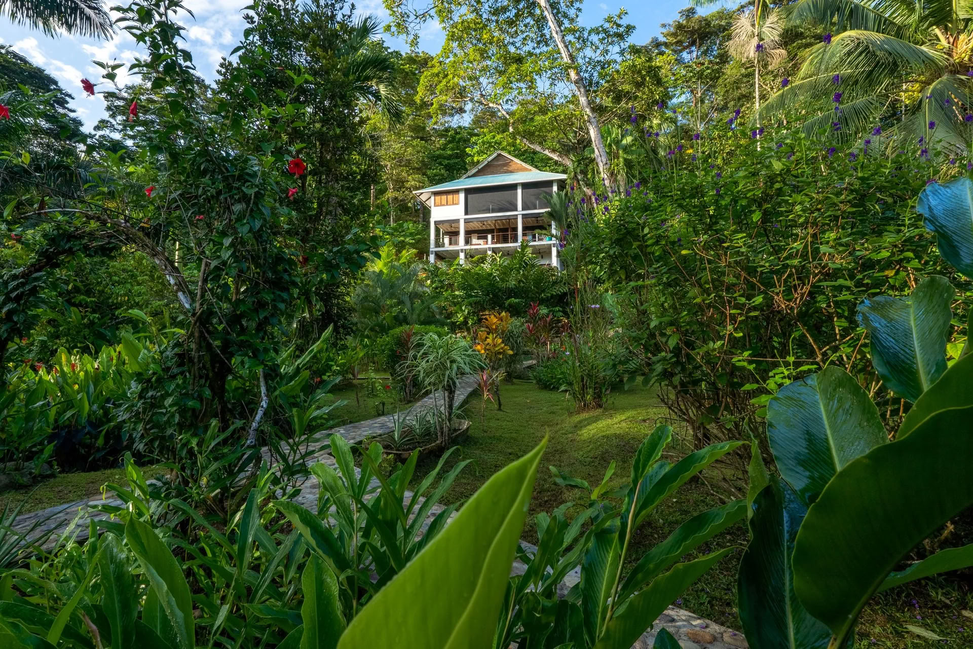 Groeien en Bloeien: een Roam Yoga & Wellness Retreat