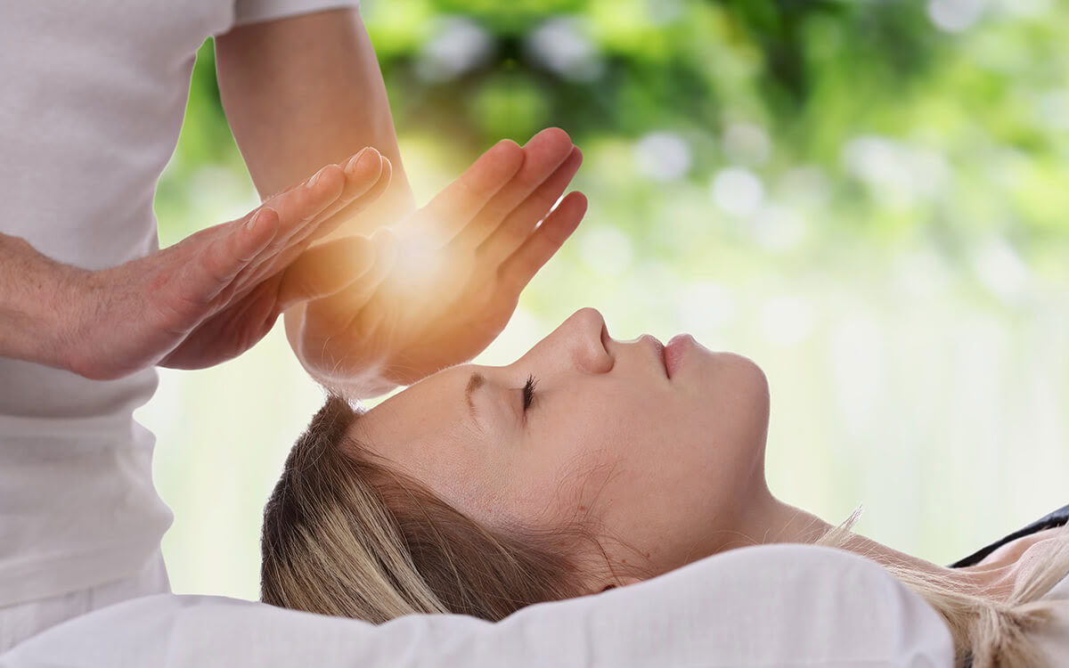 Groepsreiki-energiesessie