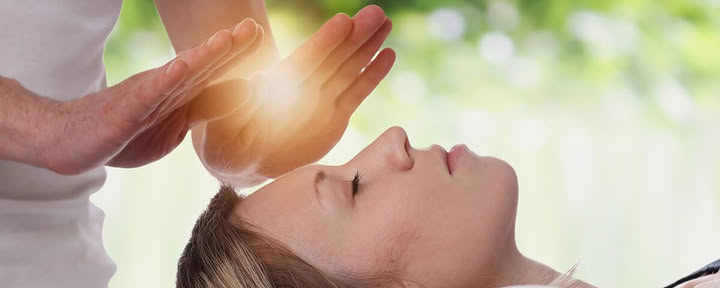Groepsreiki-energiesessie