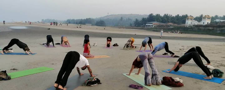 30-daagse zalige yoga-retraite / vakantie