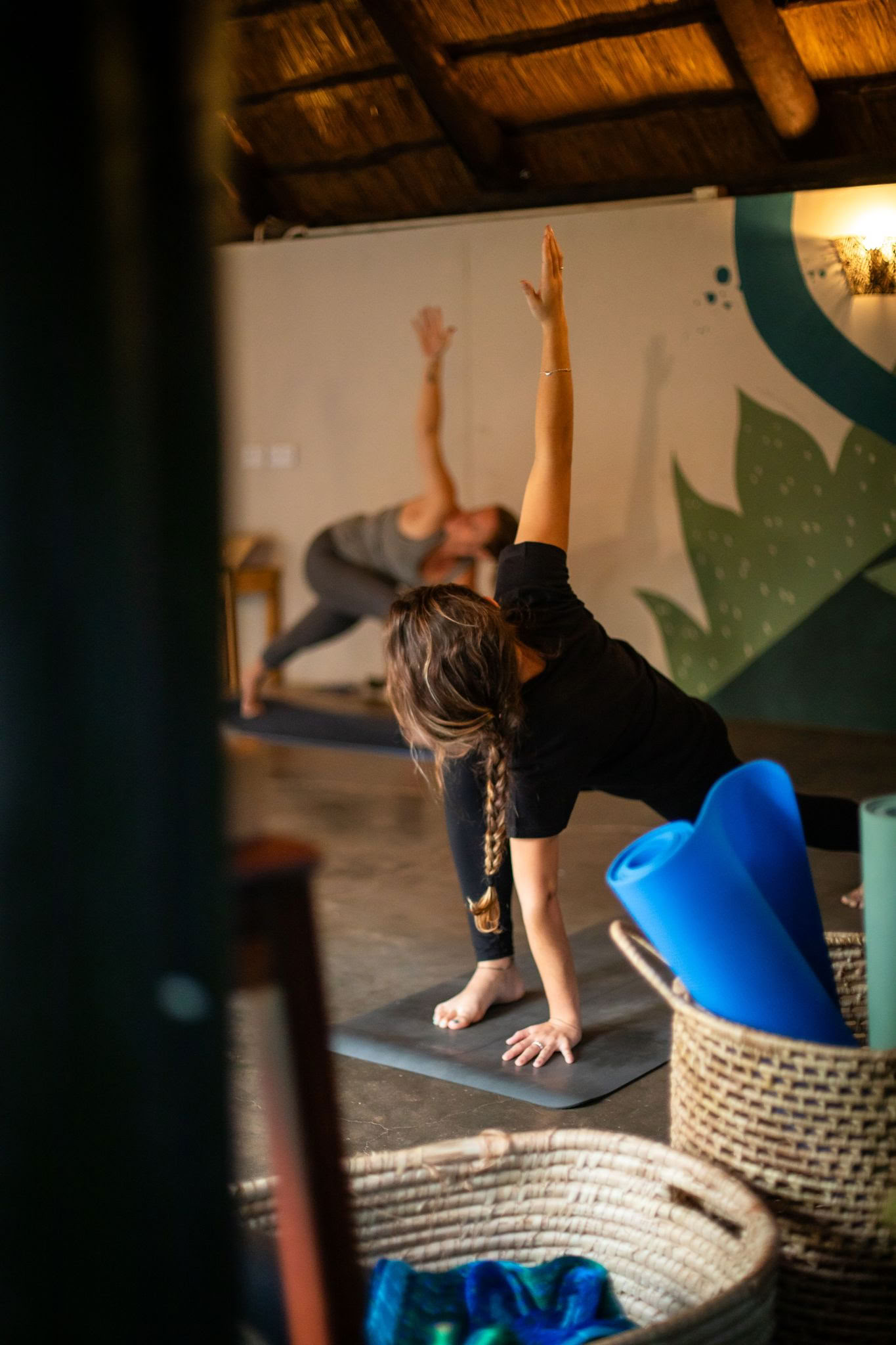 Yoga bij de watervallen