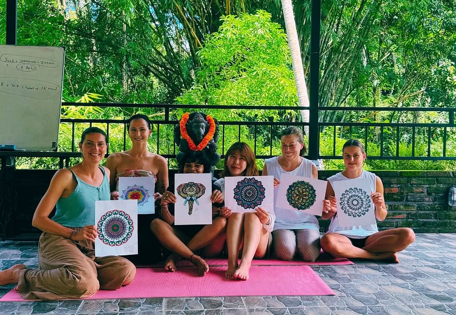 200-uurs yogadocentenopleiding Thailand
