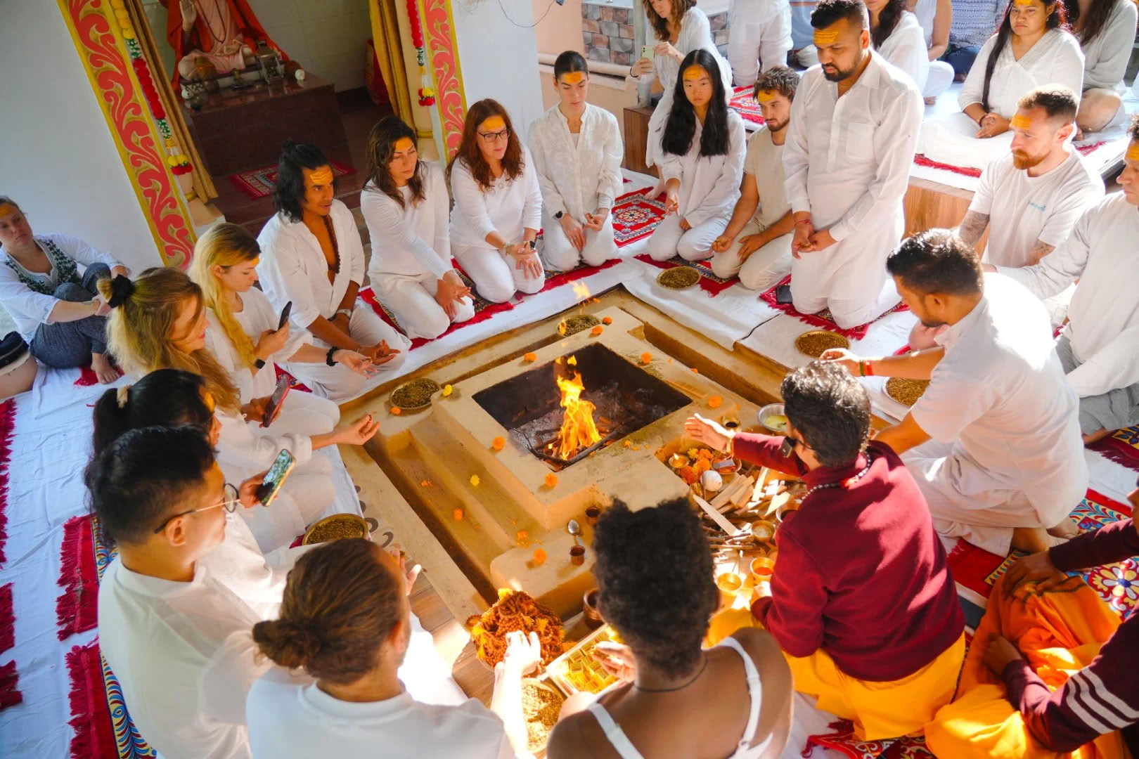 100-uurs yogadocententraining in Rishikesh