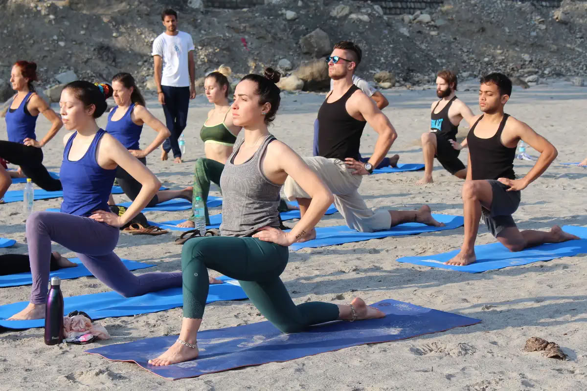 100-uurs multistijl yogadocentenopleiding in Rishikesh