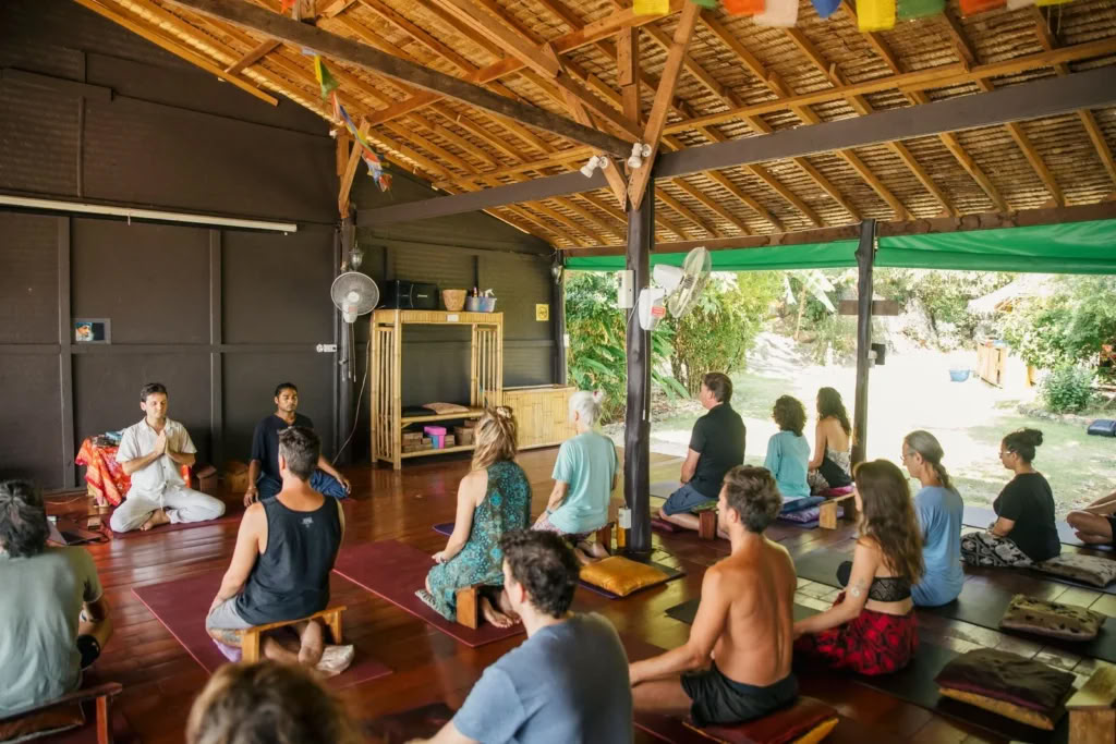 300-uurs Hatha-yogadocentenopleiding
