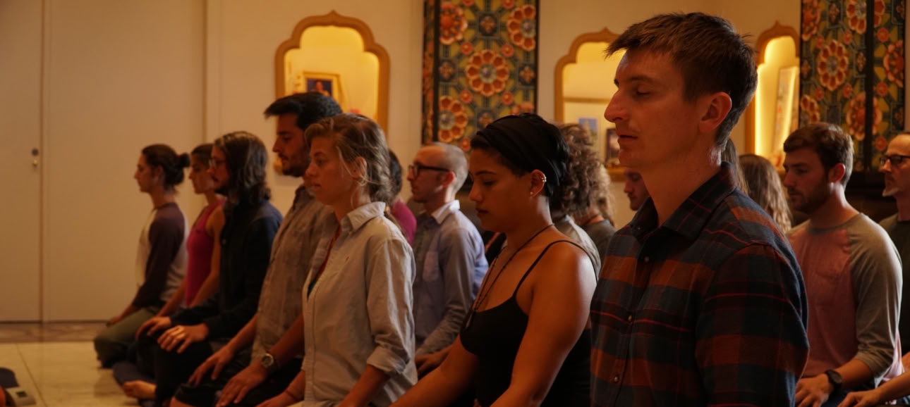 Rust en Inzicht Vinden via de Adem: Een Begeleide Meditatieretraite